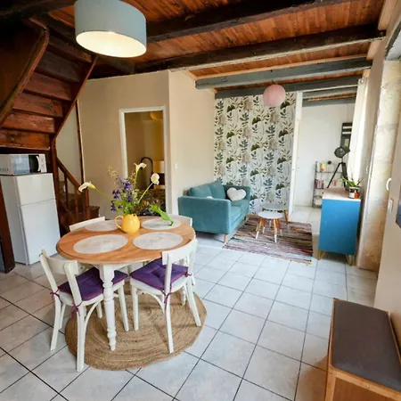 Maison De Village Montcabrier  Exterior photo